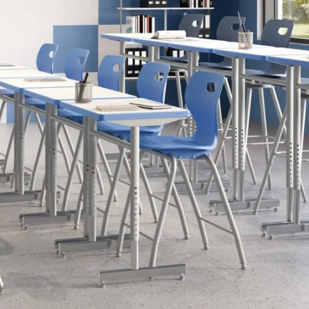 Euroflex Sit/Stand Chair (24'' H)