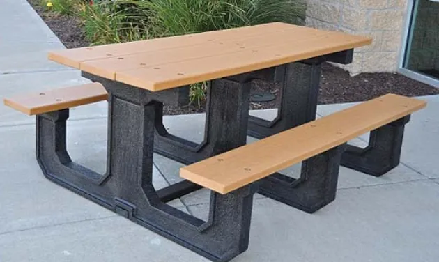 Park Place Outdoor Picnic Table