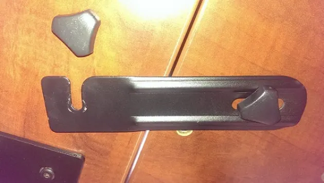Post Leg Training Table Ganging Hardware