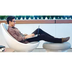 Sway Lounge Chair with Orbital Motion