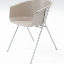 Tee Series 4-Leg Chair