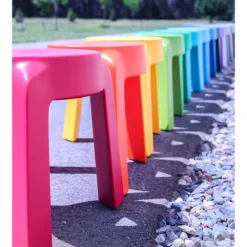 UFO Stacking Stool (18